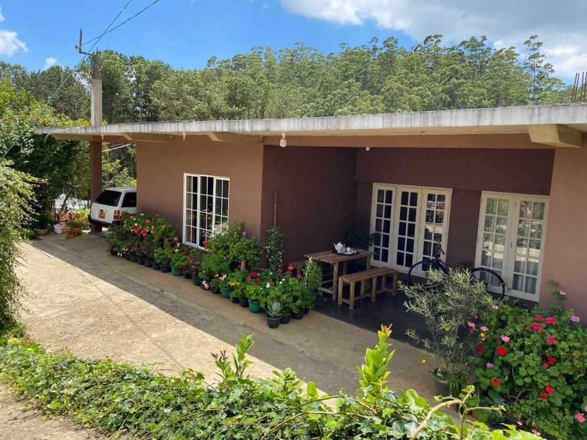 Keshiya Holiday Home Nuwara Eliya Extérieur photo